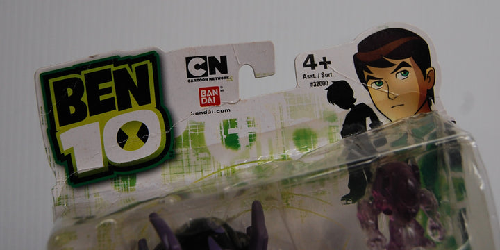 Ben 10 Ultimate Swampfire (Haywire) 4" Figure 2011 Bandai