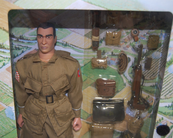 1999 The Ultimate Soldier - 82nd Airborne Division D-Day 12" Figure