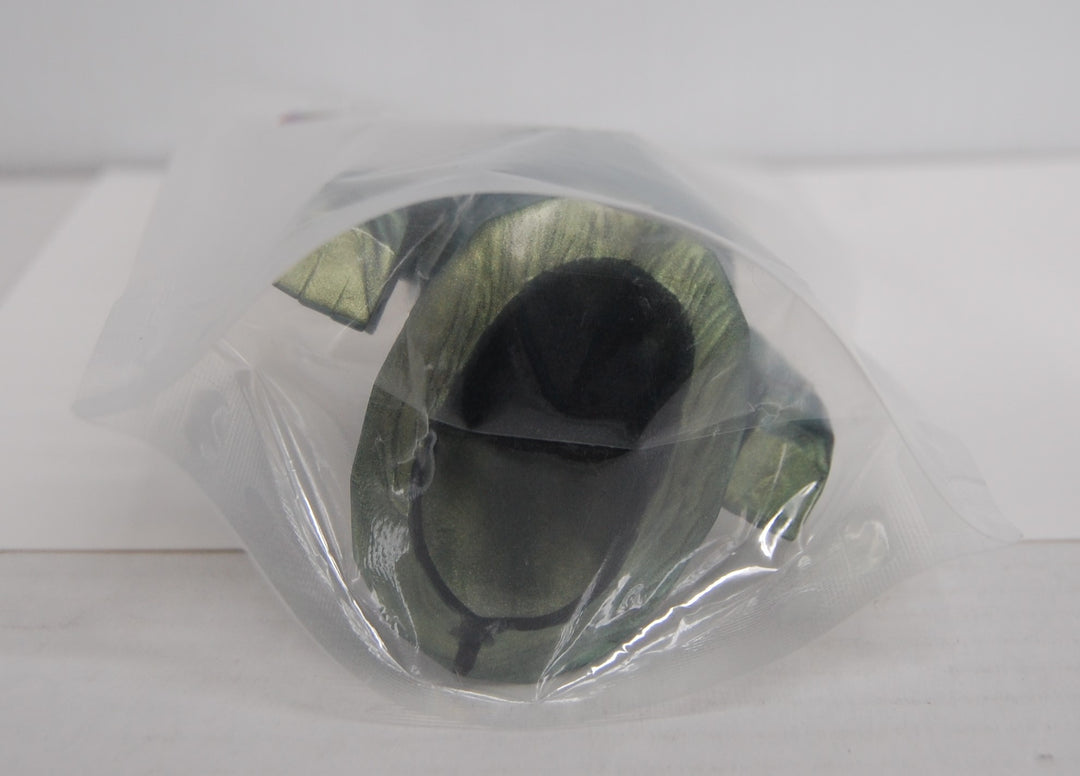 Ben The Ghost Cat - Mao Sofubi Vinyl Figure (Metallic Green)