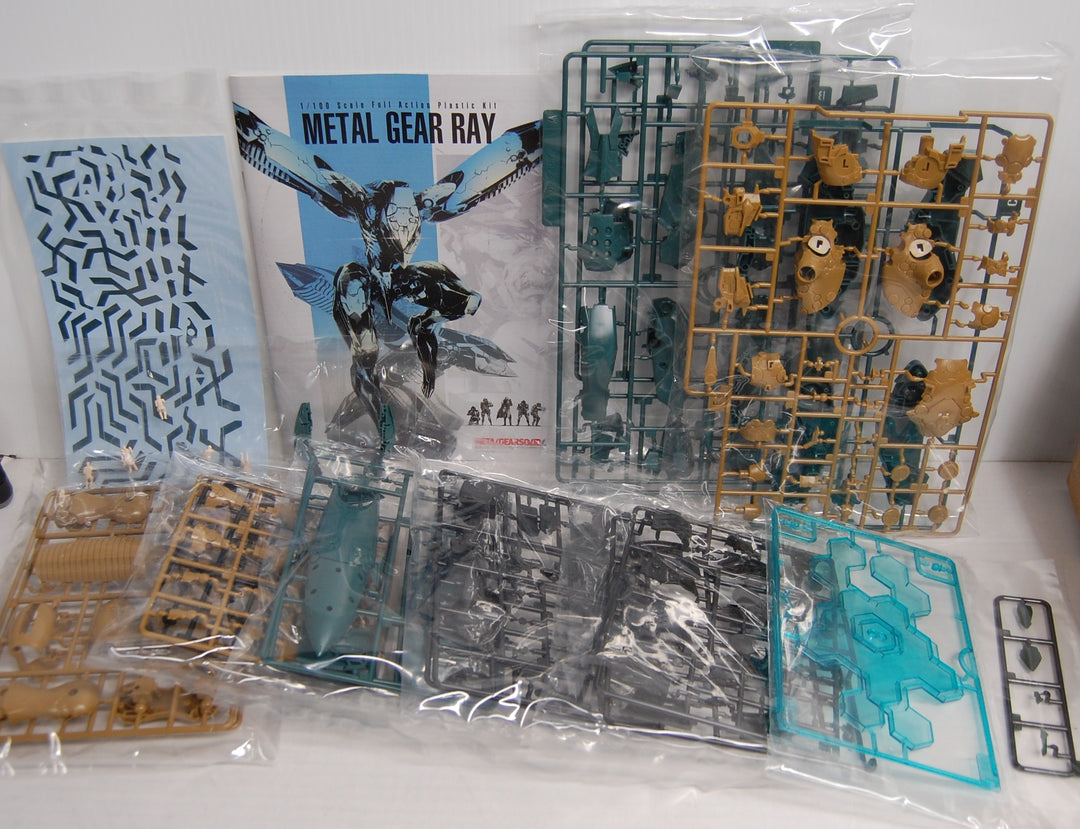 Metal Gear Solid 4 - Metal Gear Ray 1/100 Plastic Model Kit KP266X Kotobuyika