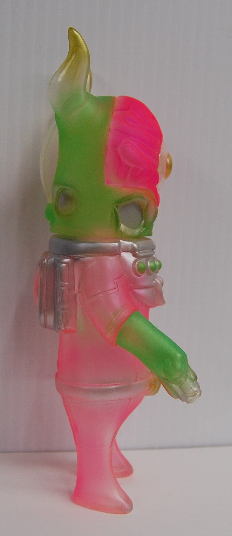 Uky Daydreamer ULTIOTL Sofubi (Psychedelic) Japan Kaiju Robot Alien