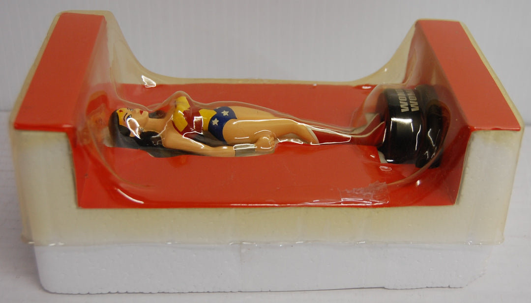 JLA Justice League Animated - Wonder Woman Mini-Maquette 2003