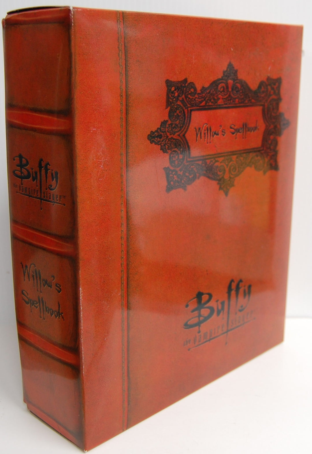 Buffy the Vampire Slayer 2004 Willow's Spellbook - 3pk Figures LE of 3000