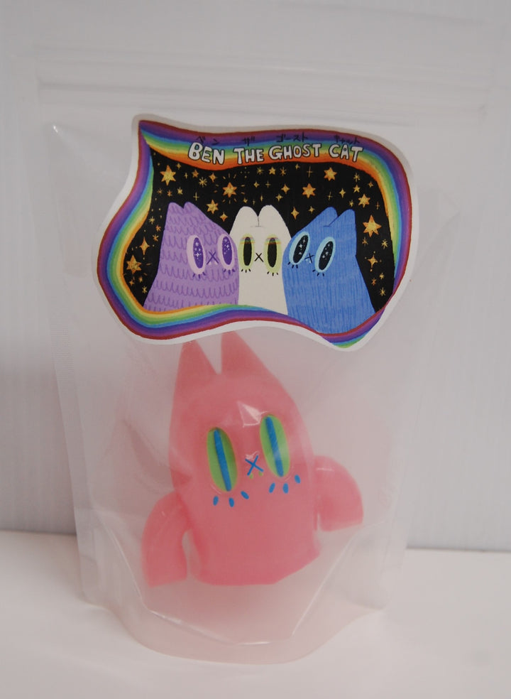 Ben The Ghost Cat - Mao Sofubi Vinyl Figure (Pink w/ Green & Blue Eyes)