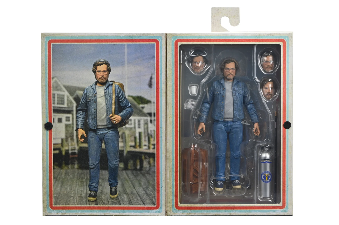 JAWS - 7  inch Scale Action Figure - Ultimate Matt Hooper 50TH Anniversary Figure