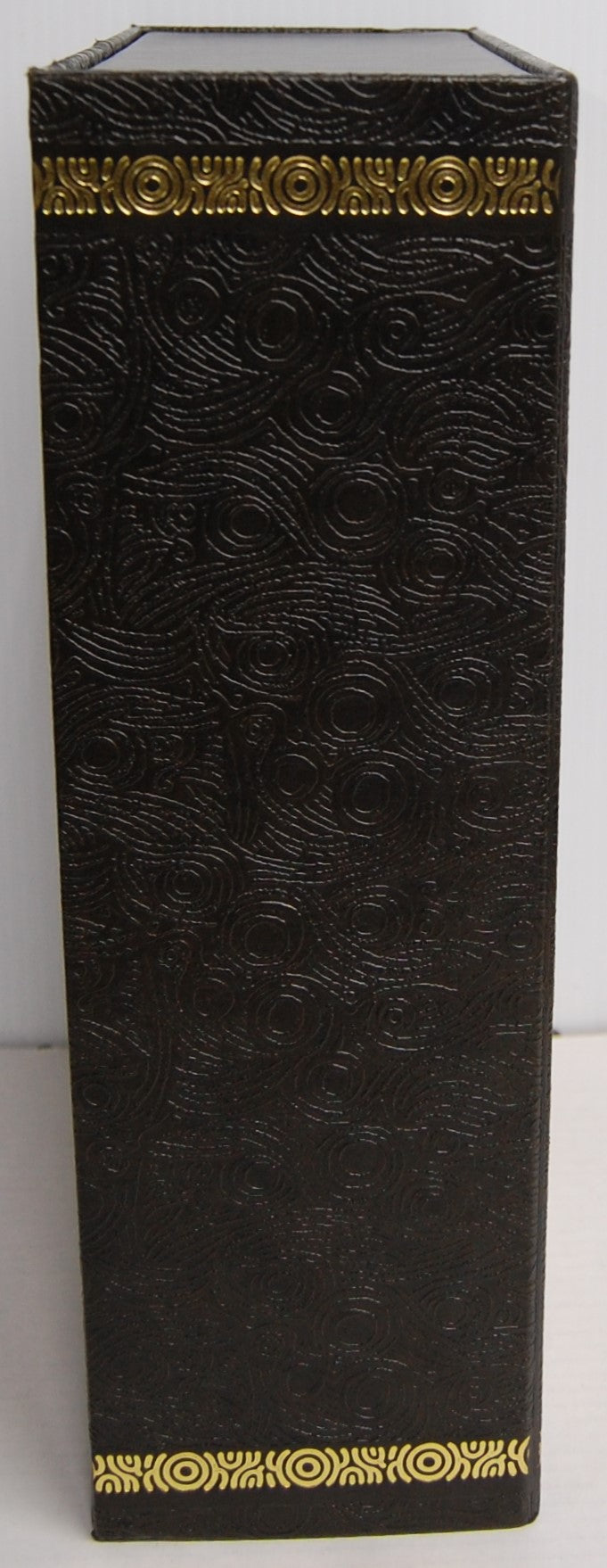 Legend of Zelda: Breath of the Wild Creating a Champion - Champion's Edition Art Book 2018