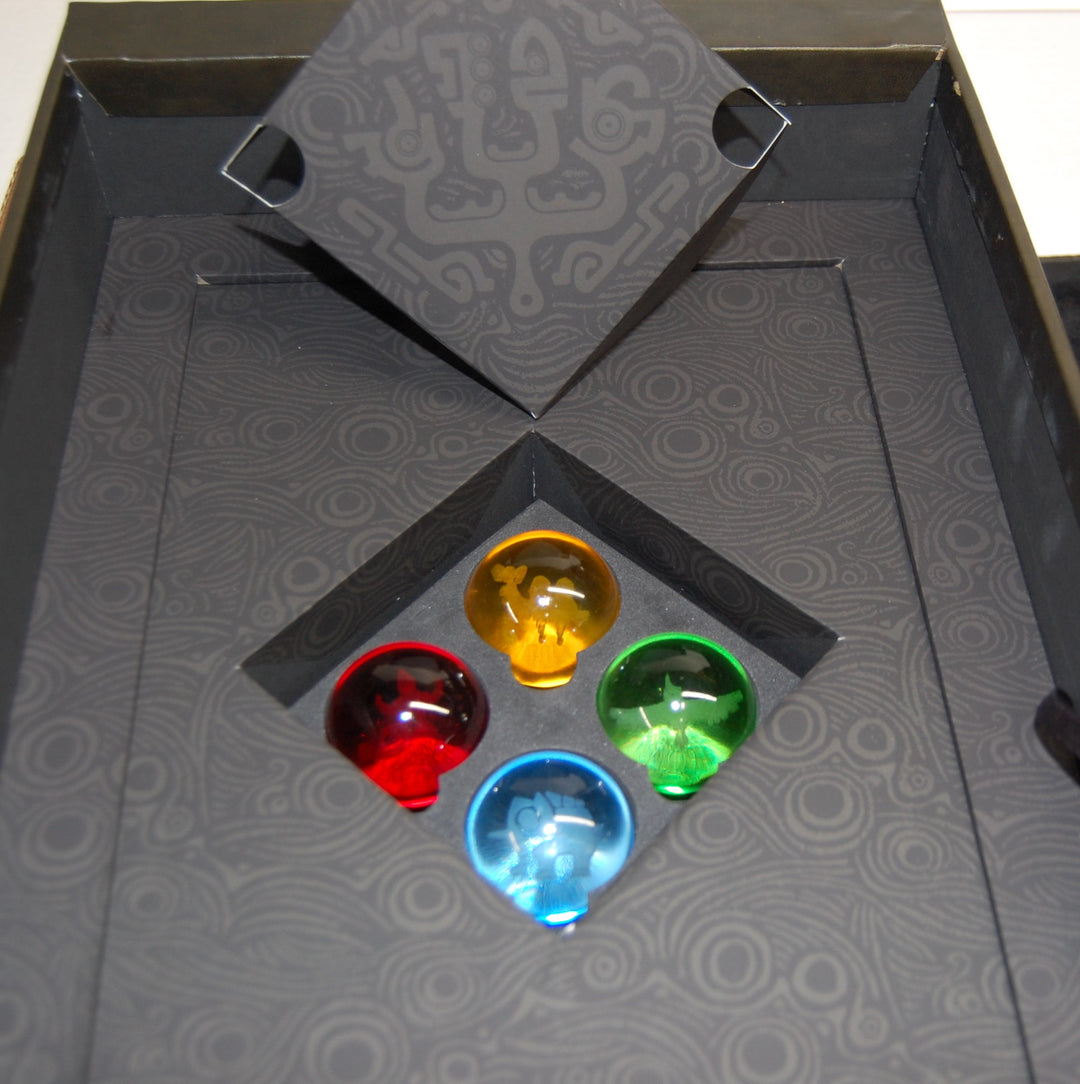 Legend of Zelda: Breath of the Wild Creating a Champion - Champion's Edition Art Book 2018